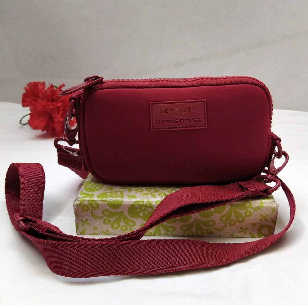 Dagne Dover Sephora Red Nylon Zipper Credit Card Crossbody Bag